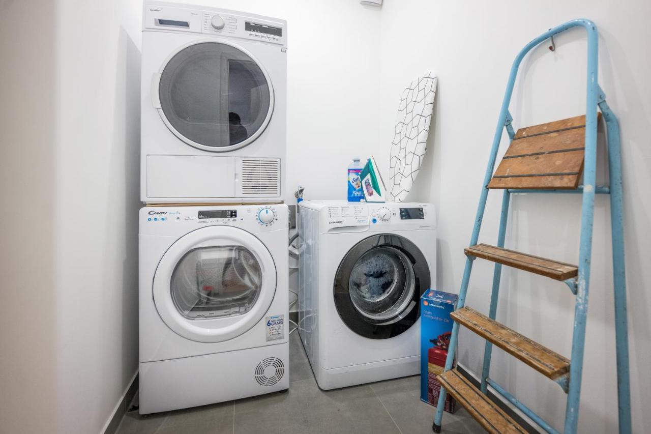 120Qm, Cozy Apartment, Sehr Zentral Am Hbf, 3Sz Coblenza Esterno foto